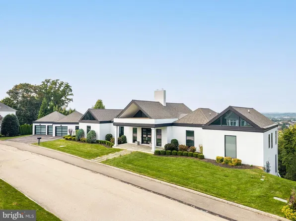 1330 N Avignon Dr, Gladwyne, PA 19035