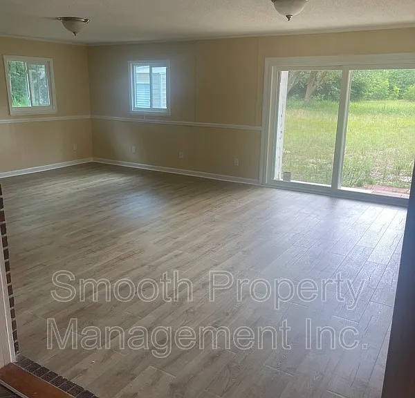 8795 Highway 87 S — Photo 3