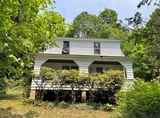 795 Ragers Hill Rd, South Fork, PA 15956