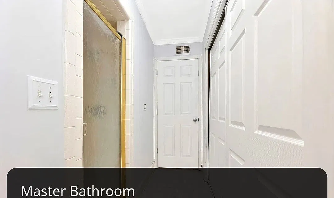 3 bed, 2.0 bath, 2303 sqft, $2,400 — Photo 2
