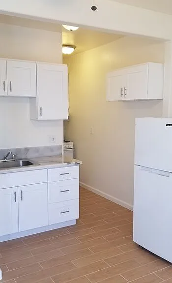 1816 S La Brea Ave #1818-3/4 — Photo 2