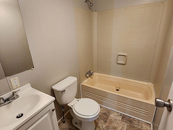 2nd image of 9513 Hausmond Way #Rv18