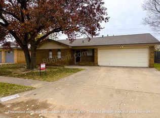 4825 73rd St, Lubbock, TX 79424