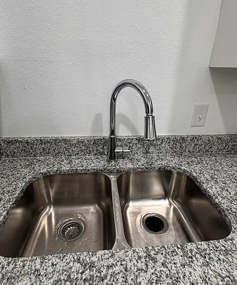 8503 S Flores St #1101 — Photo 12