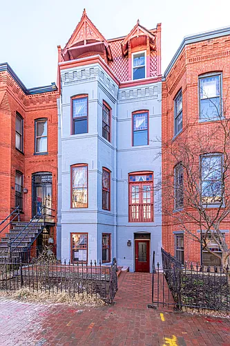 409 Constitution Ave NE #4 Photo 1
