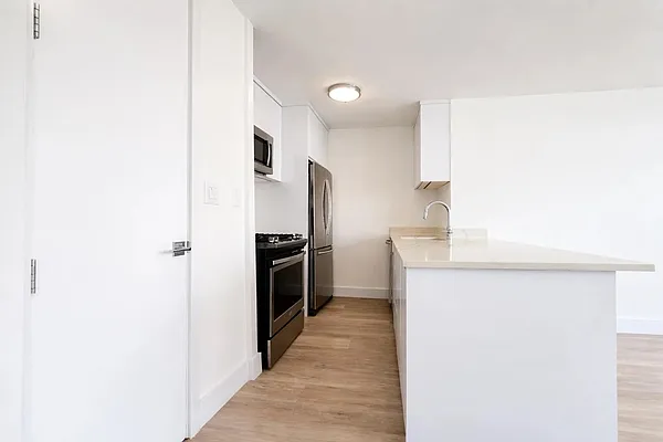 Kitchen, photo 1