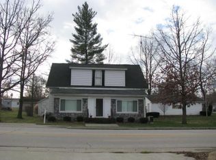 1307 Fairview St, Saint Francisville, IL 62460