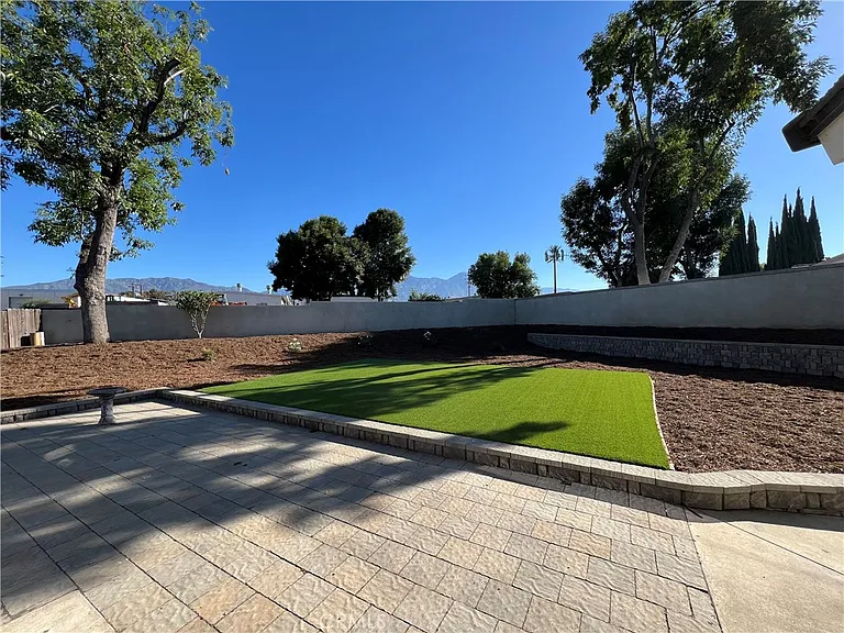122 Fulton Way — Photo 14