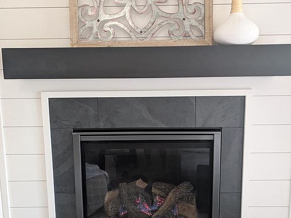 4th image of 505 Windstone COURT