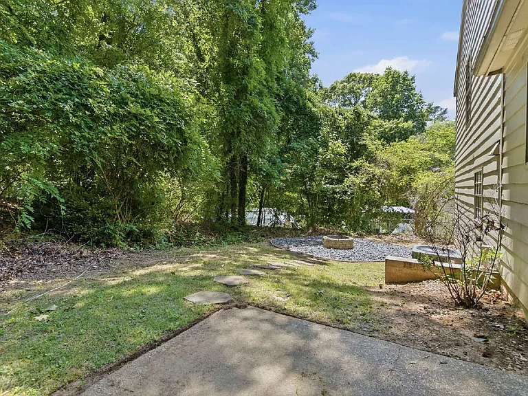 3143 Long Indian Creek Ct — Photo 15