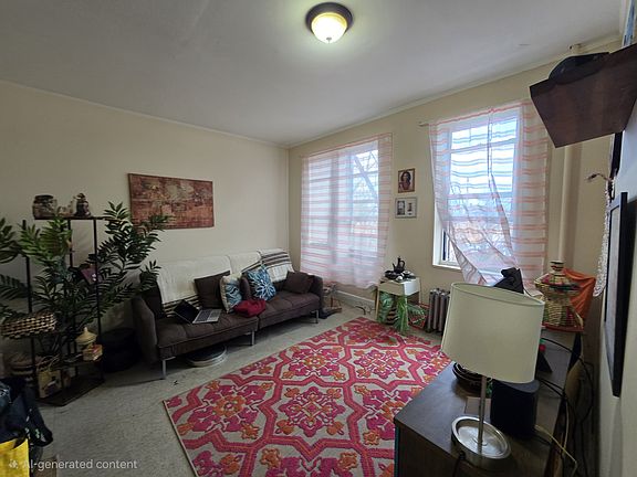 3rd image of 3735 Crescent St APT 4