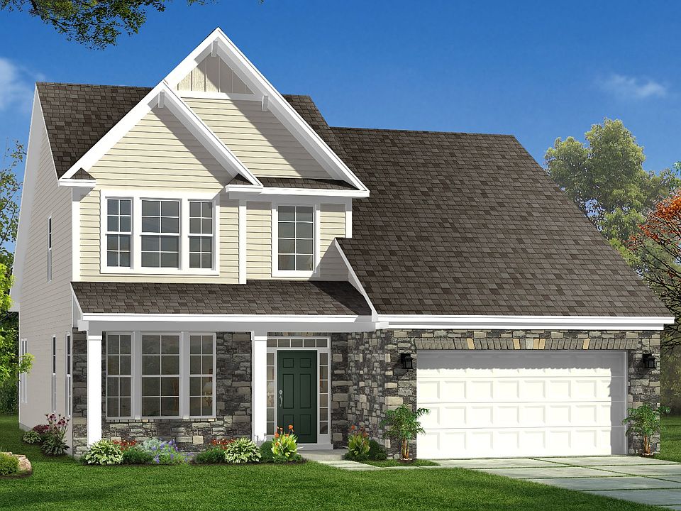 1st image of 261 Creekhaven Dr