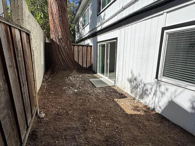 Silicon Valley Apartments — Photo 45