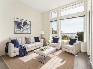 255 W 1st St #502, North Vancouver, BC