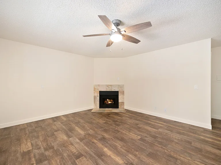 Elan Cypress Cove — Photo 14
