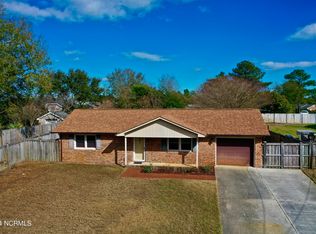 325 Redwood Rd, Wilmington, NC 28412