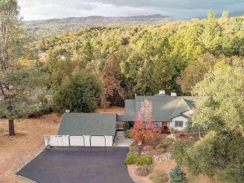 1st image of 20744 Woodridge Way