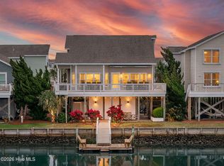 9 Sandpiper Ct, Ocean Isle Beach, NC 28469