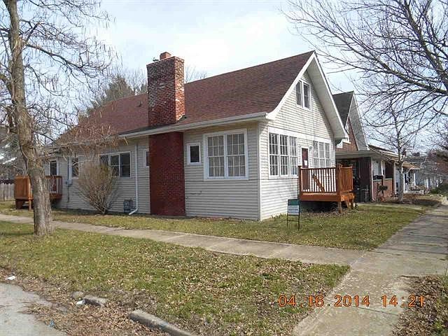 1st image of 325 Sherman St