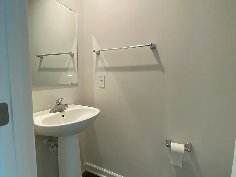 158 Barrington Creek Rd — Photo 5