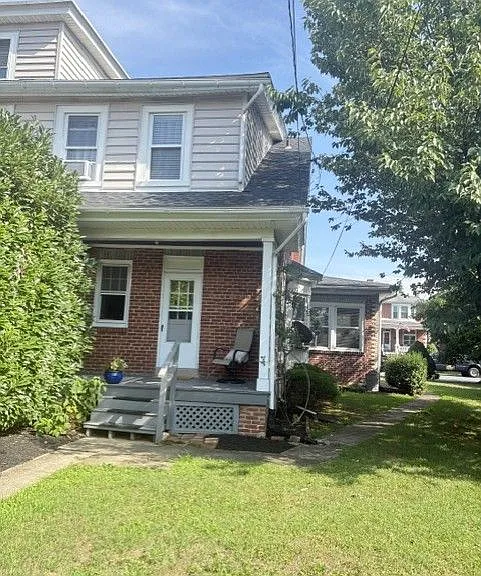 3 E Elm St — Photo 18