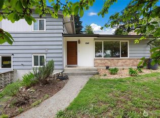 1642 Browns Point Blvd, Tacoma, WA 98422