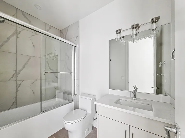 2108 Home Rd NW #2 — Photo 16