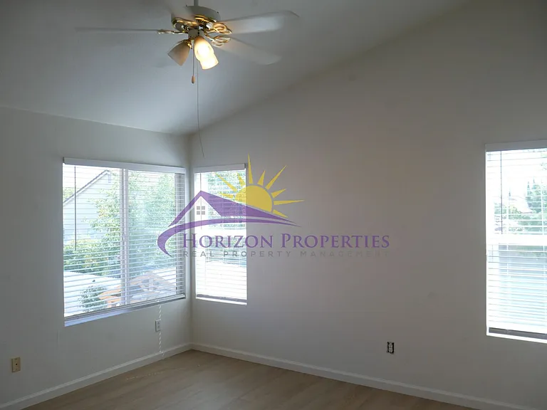8893 Carmel Plaza Way — Photo 8