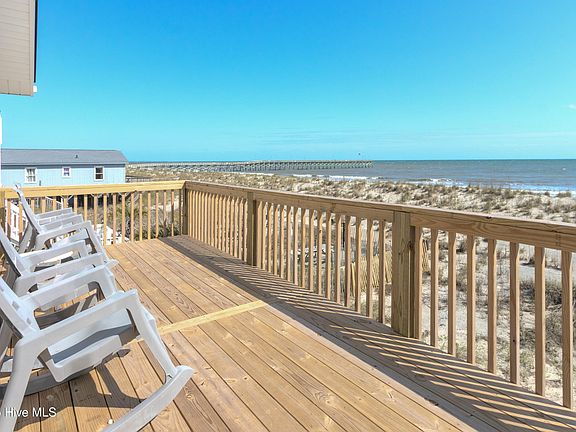 3rd image of 1115 E Beach Drive