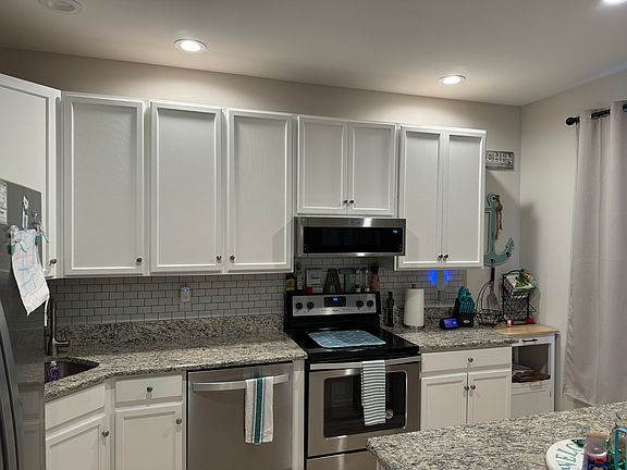 3rd image of 35805 S Gloucester Cir #5