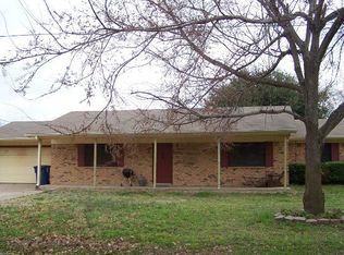 6097 Peninsula Cir, Athens, TX 75752