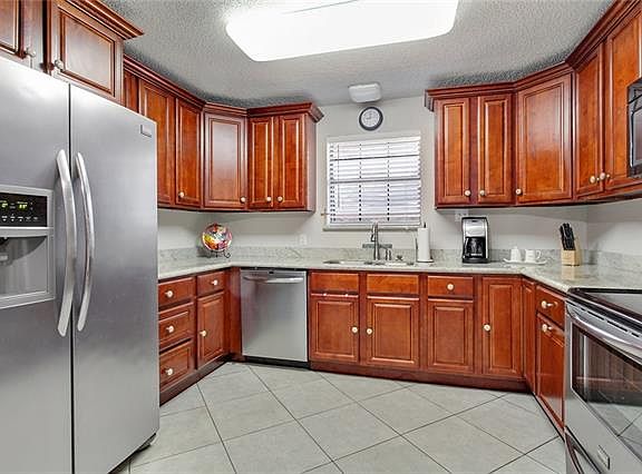 5th image of 104 Belle Grove Dr