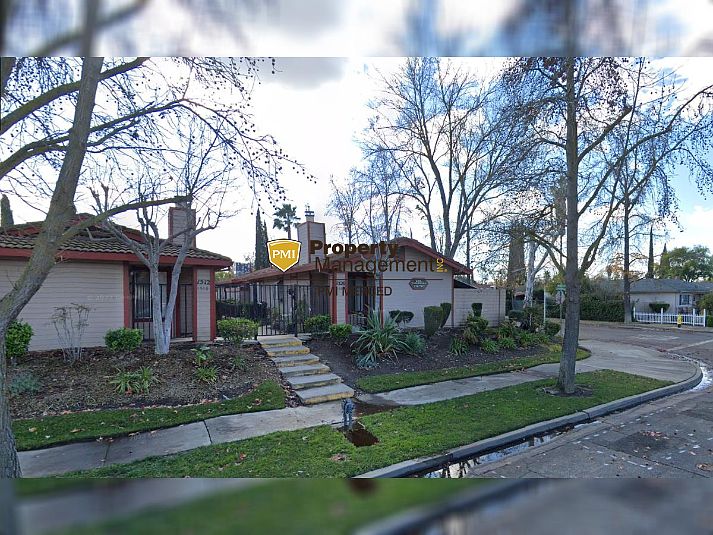 1st image of 1420 Loughborough Dr #0