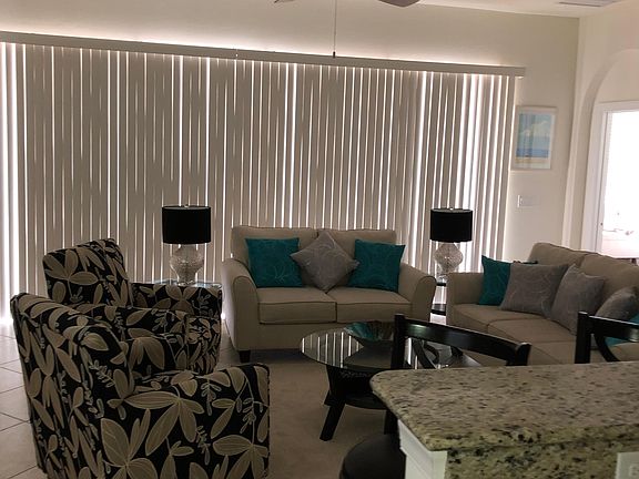 4th image of 128 Pesaro Dr