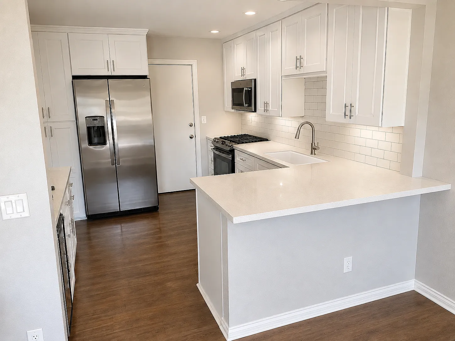 4701 Carmonita Ln — Photo 3