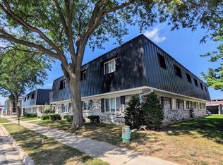 205 E Division St, Shawano, WI 54166