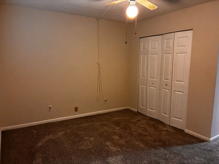 333 Joel Blvd #138 — Photo 43
