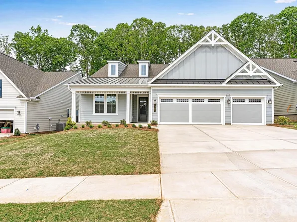 13409 Cozy Ct, Charlotte, NC 28215