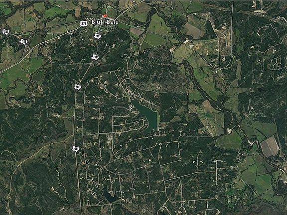 3rd image of 3330 Beacon Lake Dr