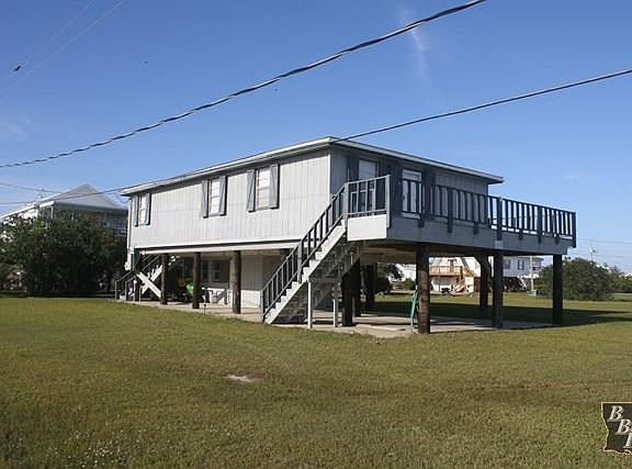 3rd image of 110 Strawberry Ln