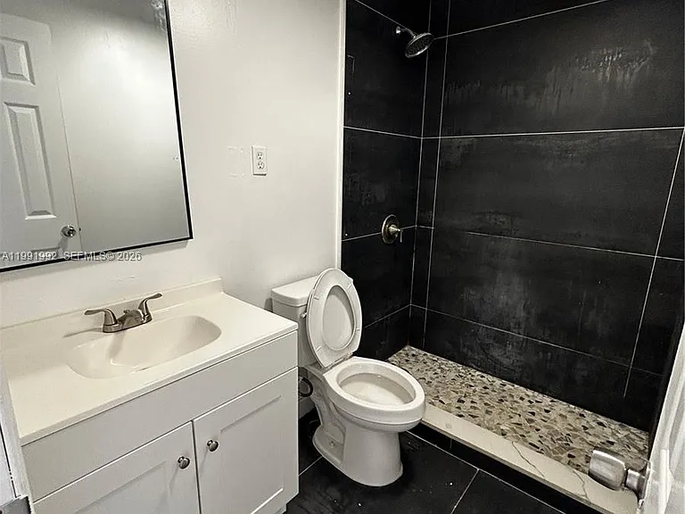 12455 SW 185th Ter #2 — Photo 9