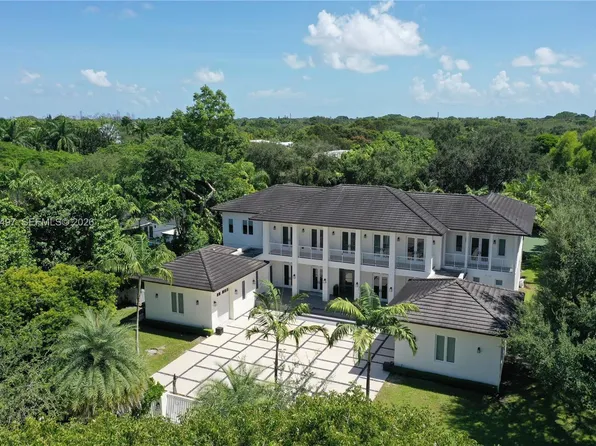 11275 SW 64th Ave, Pinecrest, FL 33156