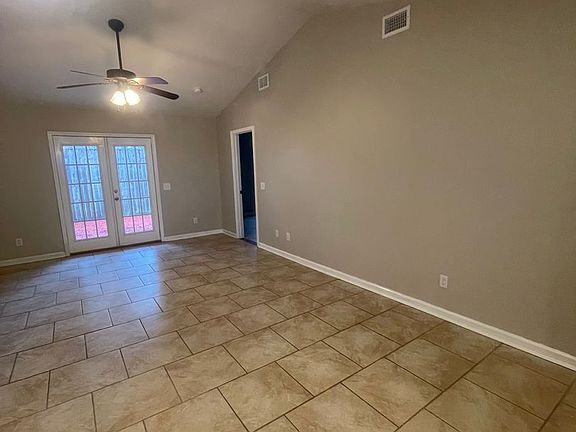 2nd image of 108 Leeswood Cir