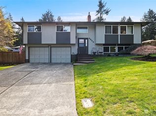 8924 Arbordale Ln W, University Place, WA 98466