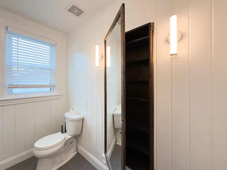 543 Stevenson St — Photo 23