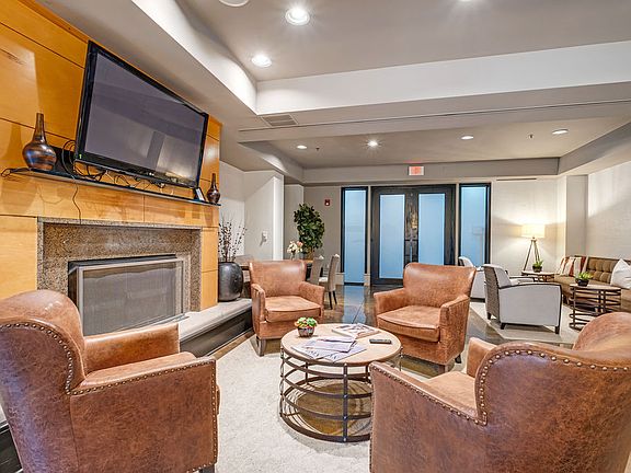 Media Lounge with Wifi