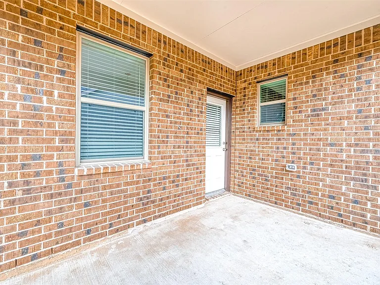 219 Little Dog Dr — Photo 31