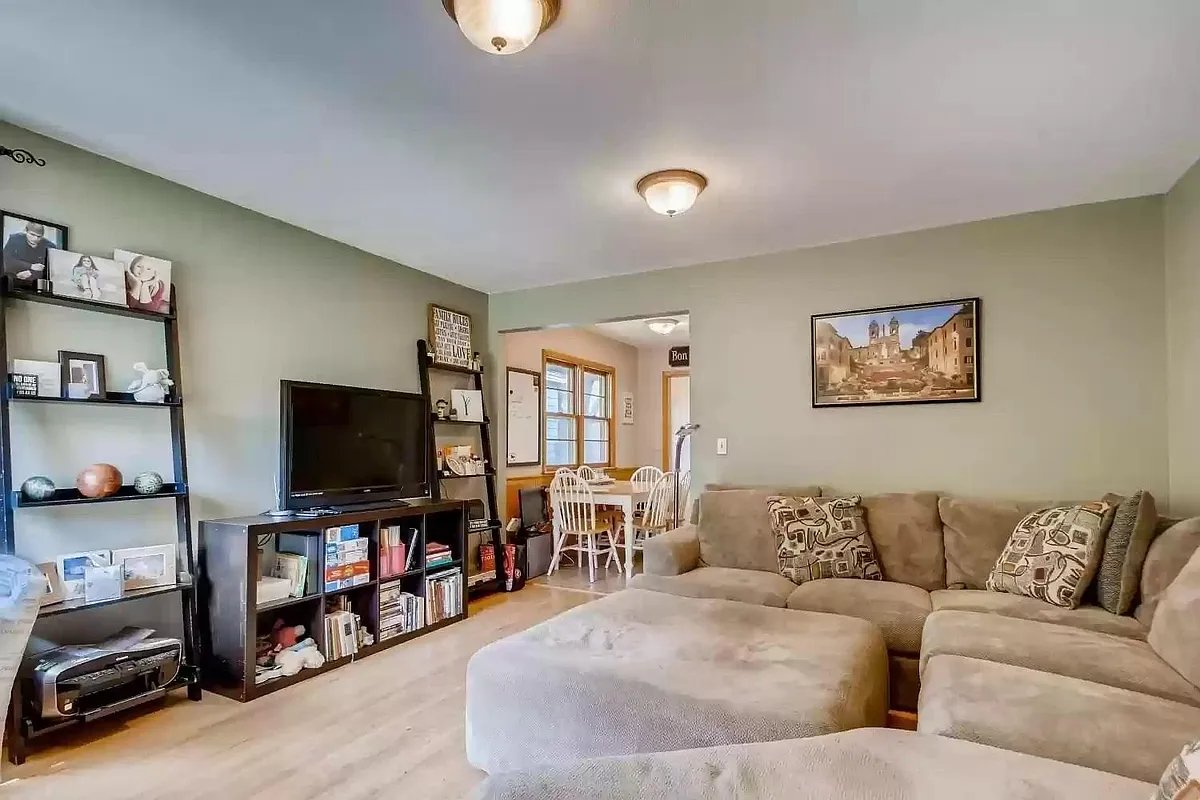 Living room - 2834 41st Ave S