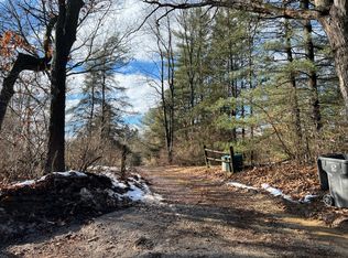 7000 Farley Rd, Pinckney, MI 48169