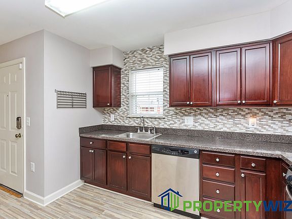 2nd image of 4128 Orchard Ridge Blvd